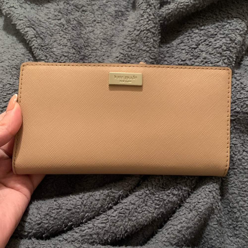 Kate spade wallet